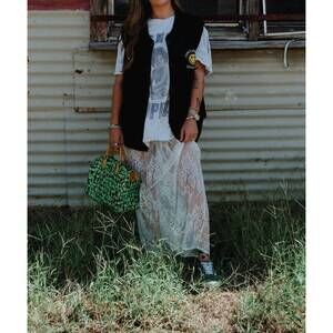 NEW JADE BY JANE rebel sweater vest in black